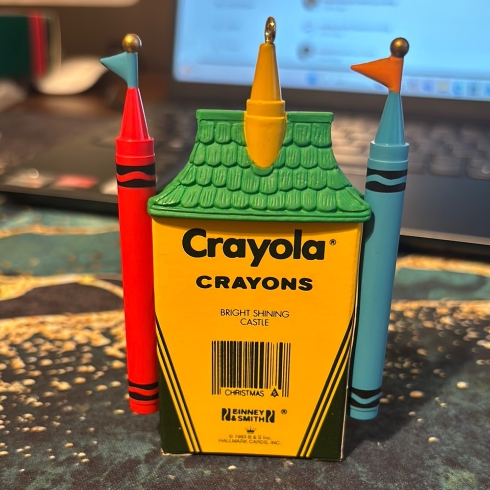 Hallmark Keepsake Ornament - Crayola Bright Shining Castle - Picture 5 of 5